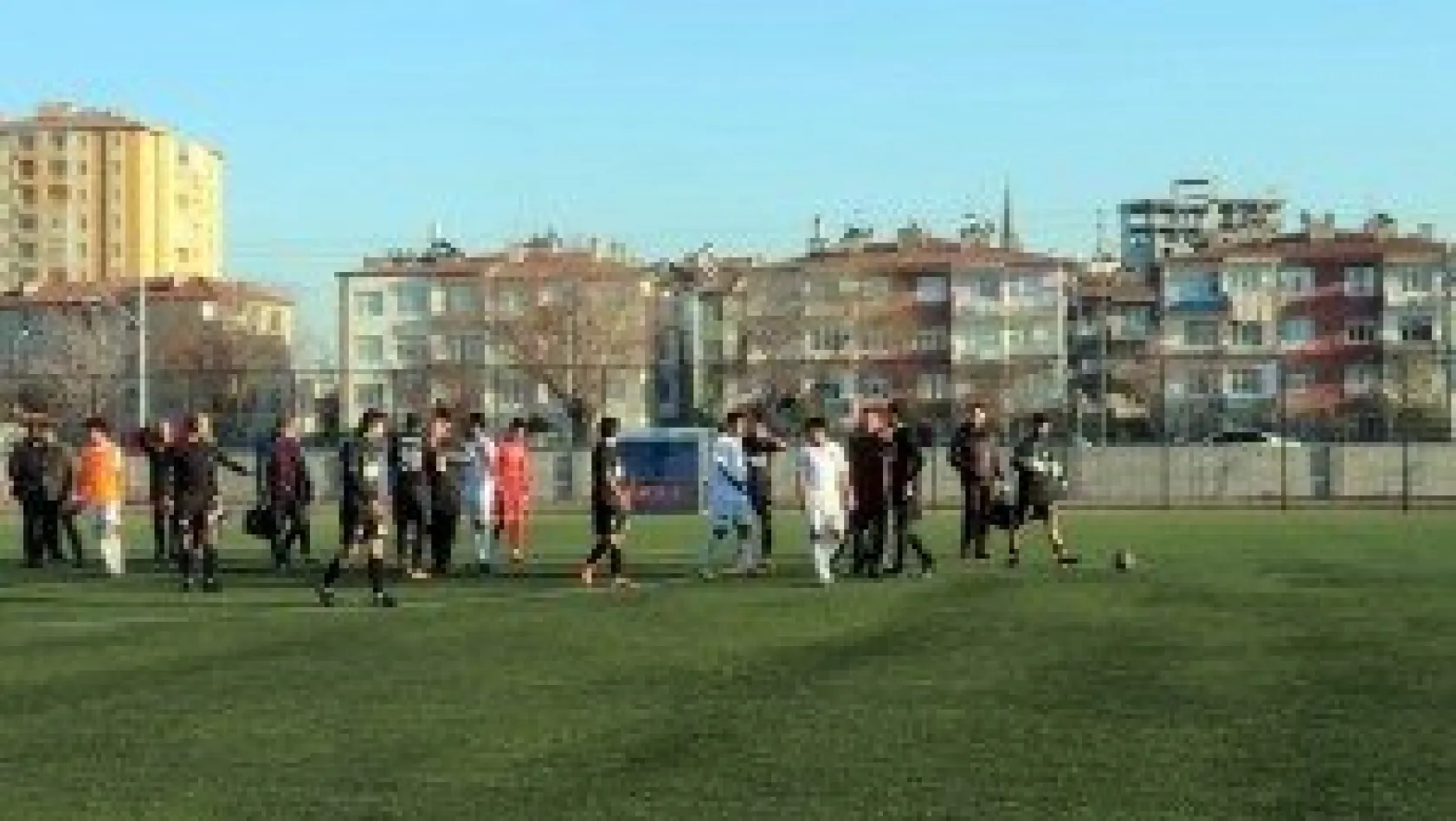 Maç bitti, kavga başladı