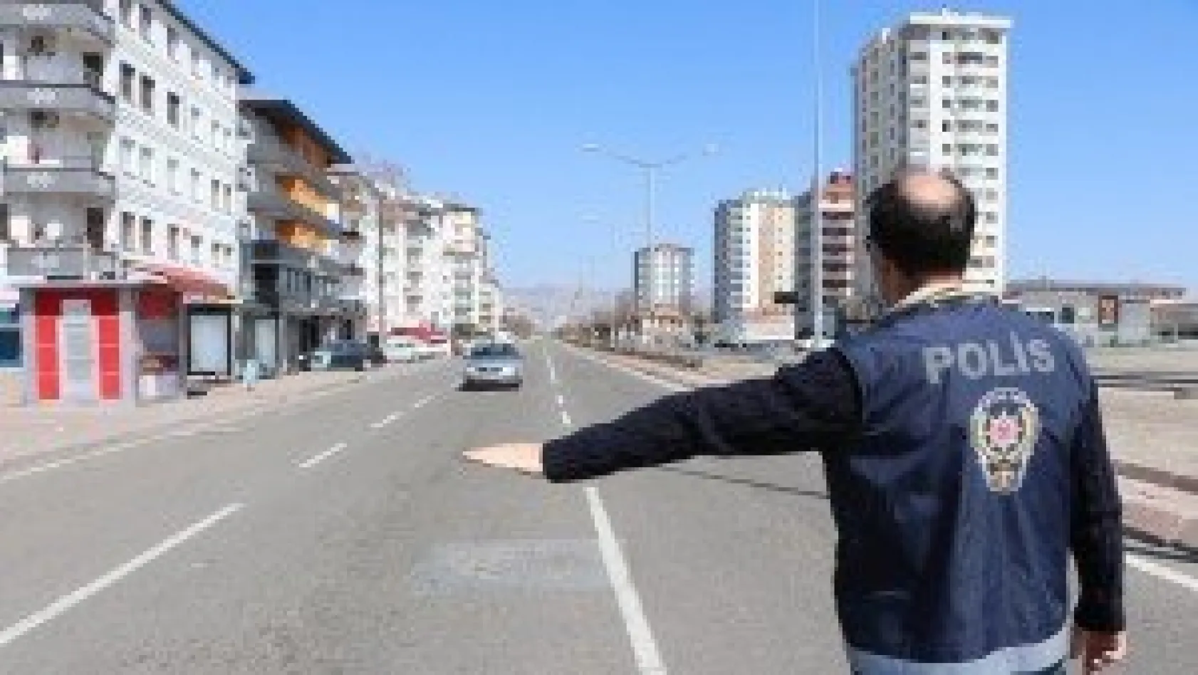 POLİS EKİPLERİ DENETİMLERİNİ ARTIRDI