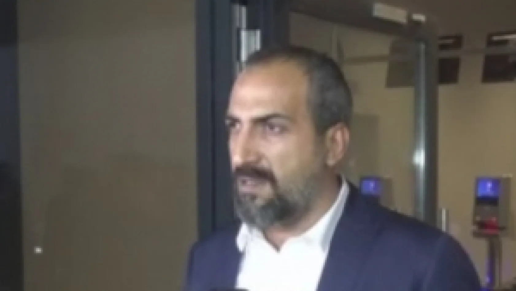 'Adebayor ile yolları ayırdık'