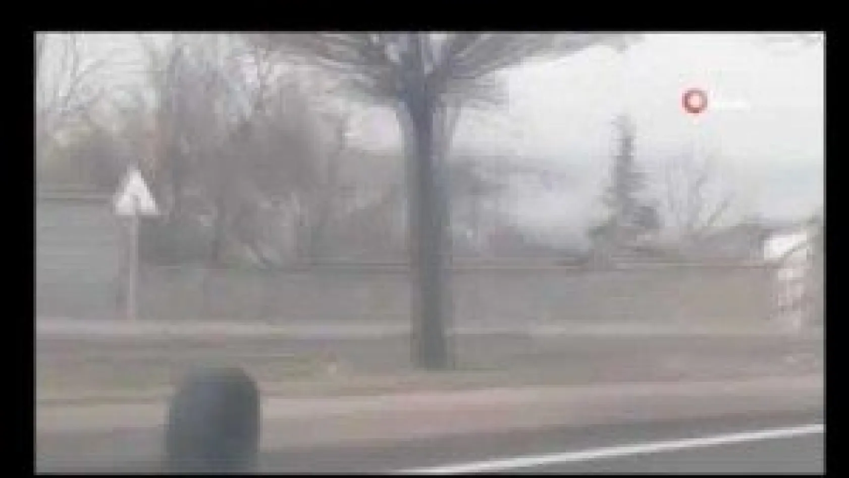 Araçların Arasında Seyreden Lastik Sürücüleri Şaşırttı