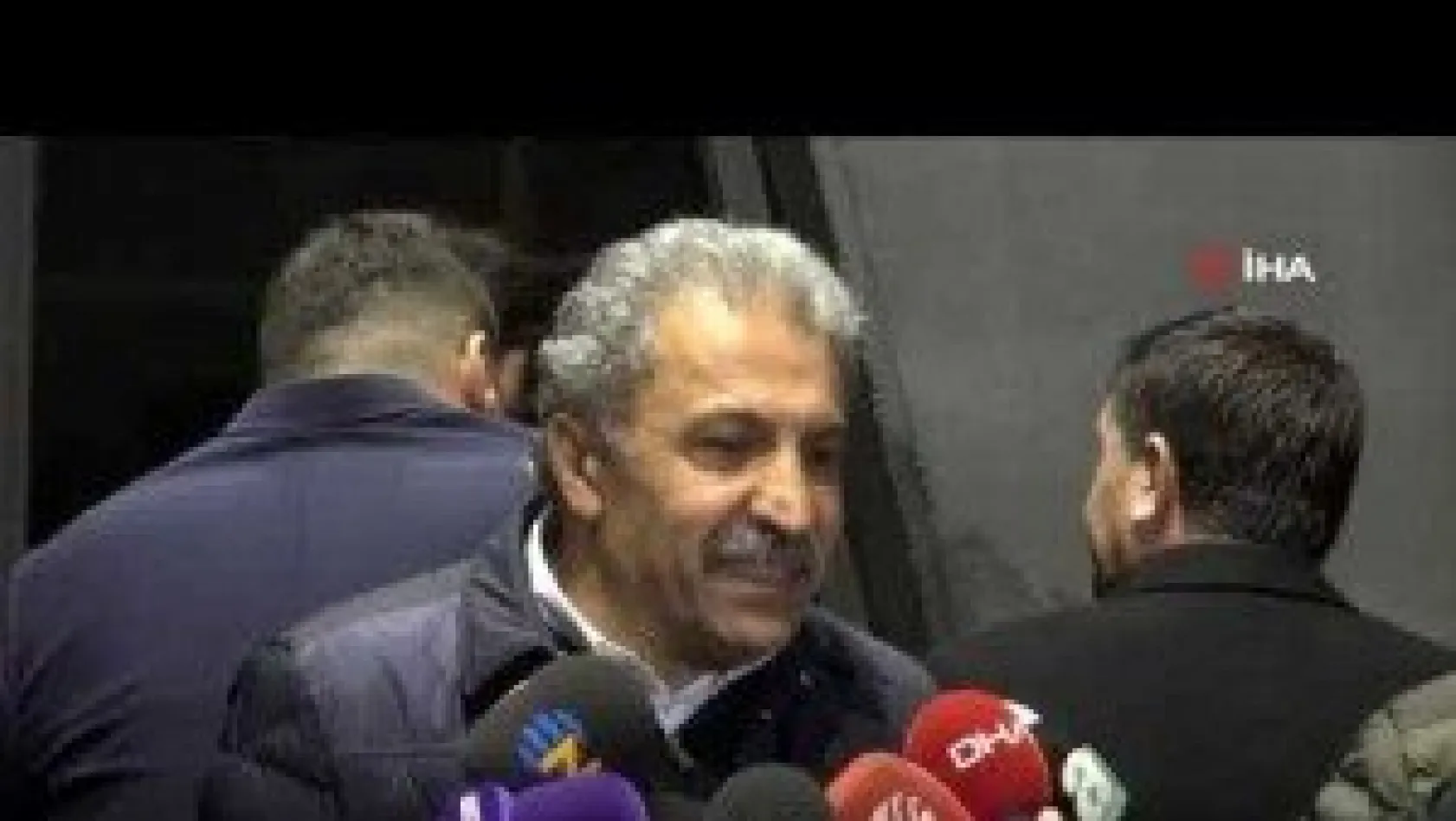 Bedir: 'Ben isterdim ki Fatih hoca, hakemi de yanına çağırsın beraber el sallasınlar'