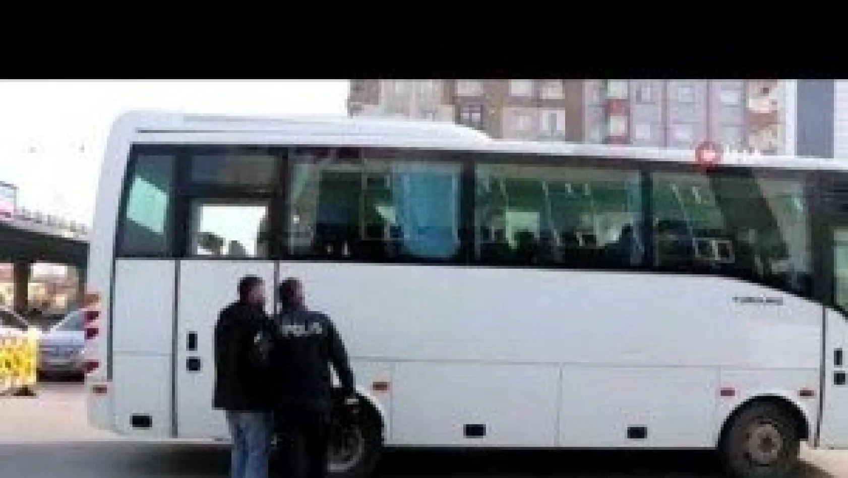 FETÖ'den Gözaltına Alınan 26 İhraç Polis Sağlık Kontrolünden Geçti