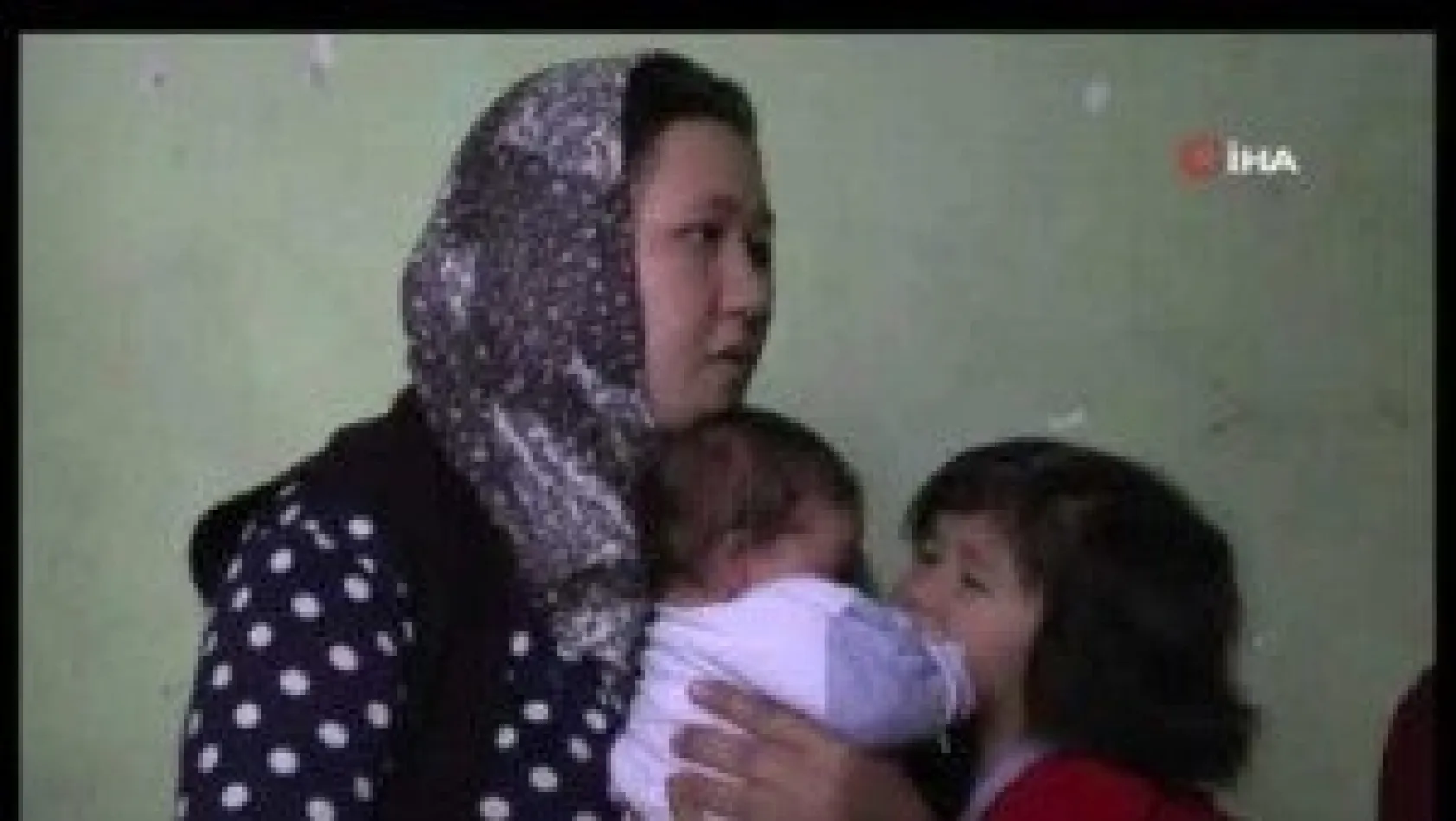 İki Afgan Mülteci Aile Aynı Evde Kaderlerini Paylaşıyor
