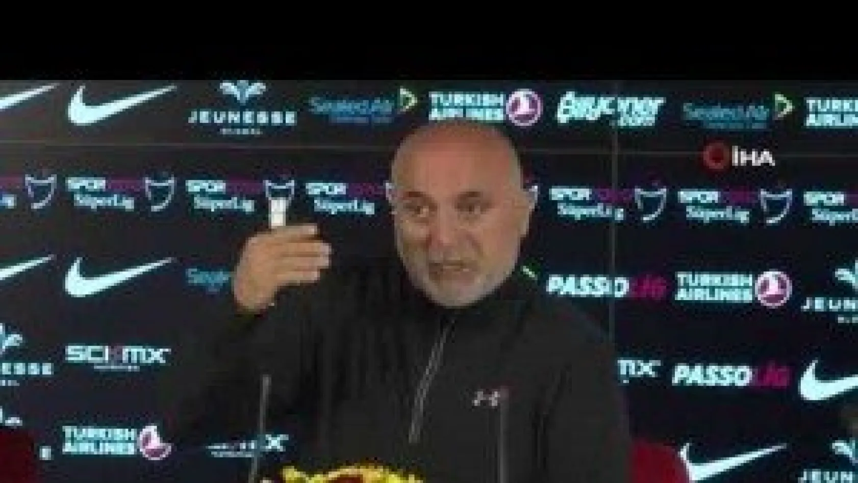 Karaman: 'İlk 45 dakikada her şeyin olduğu bir maç'