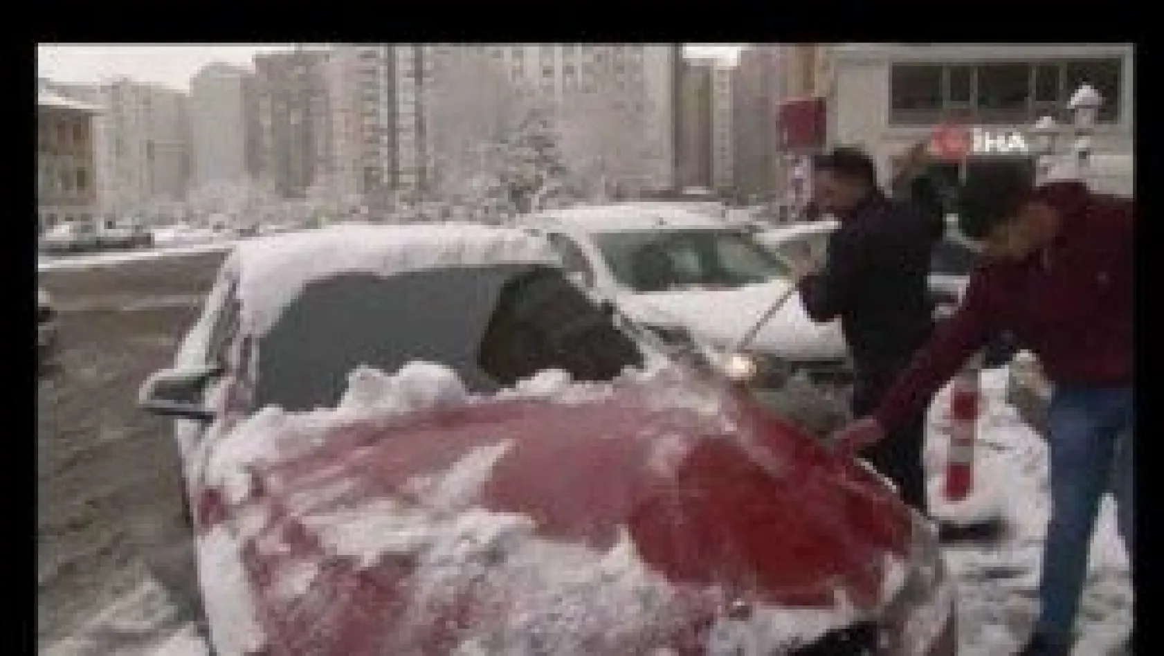 Kayserililer Güne Karla Uyandı