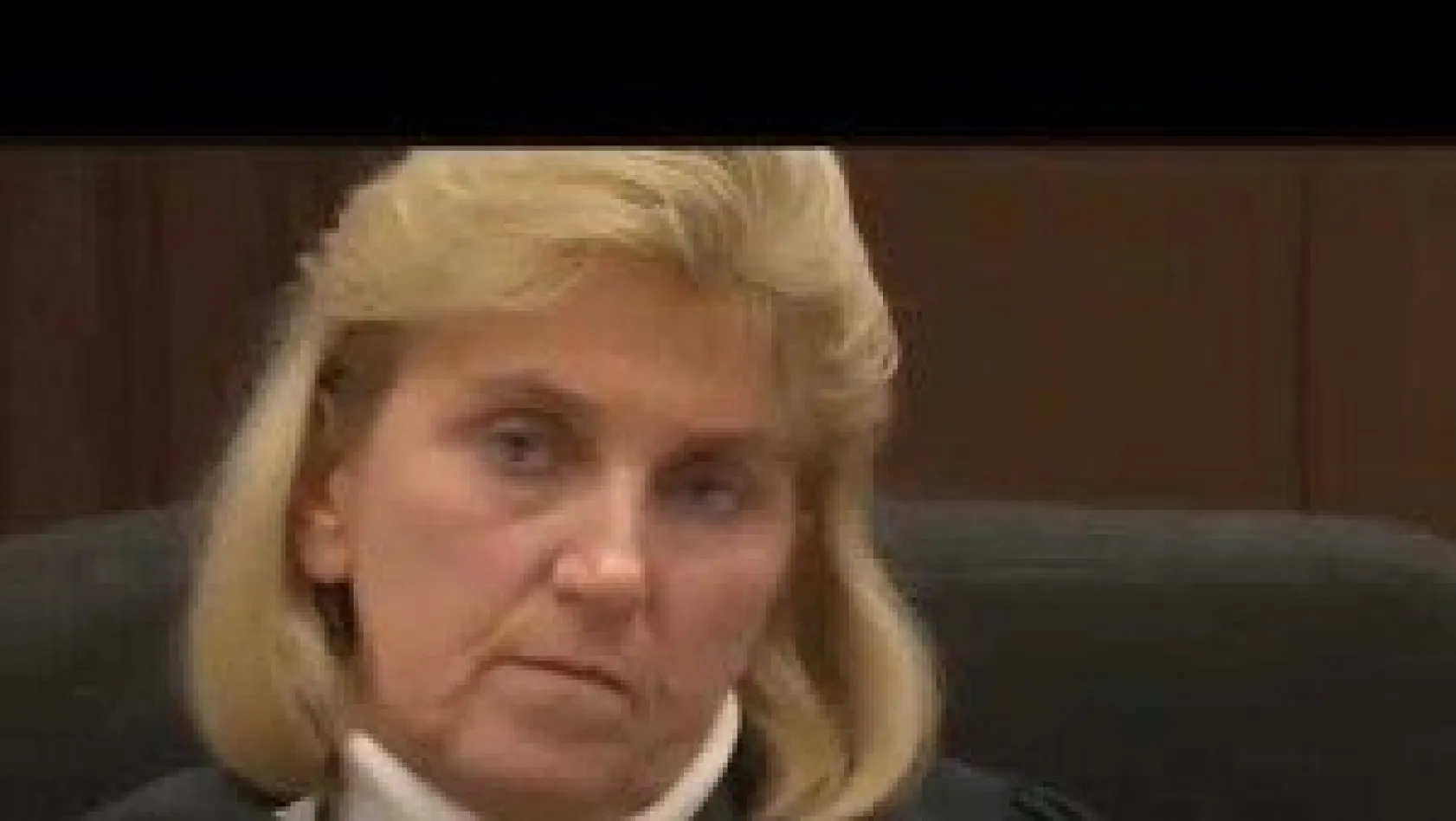 Müslüman Baba Oğlunun Katilini Affetti