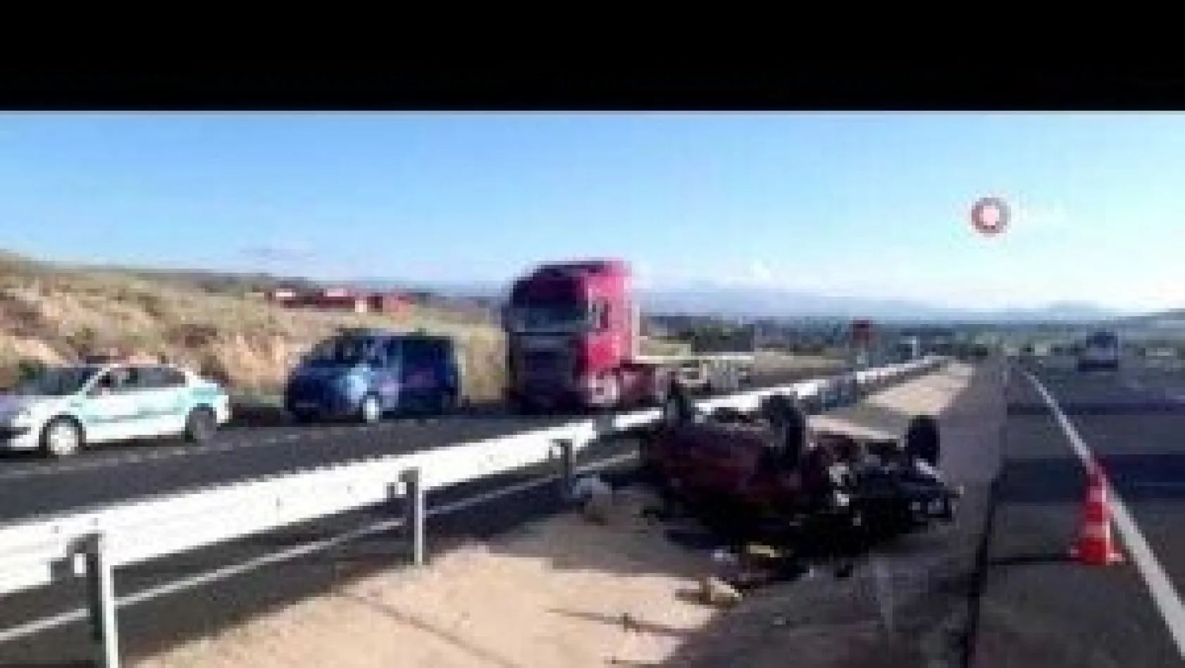 Otomobil Takla Attı: 4 Yaralı