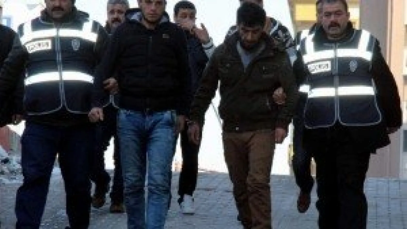 Kayseri'de Hırsızlar Haberlerini Cezaevinden İzleyecek