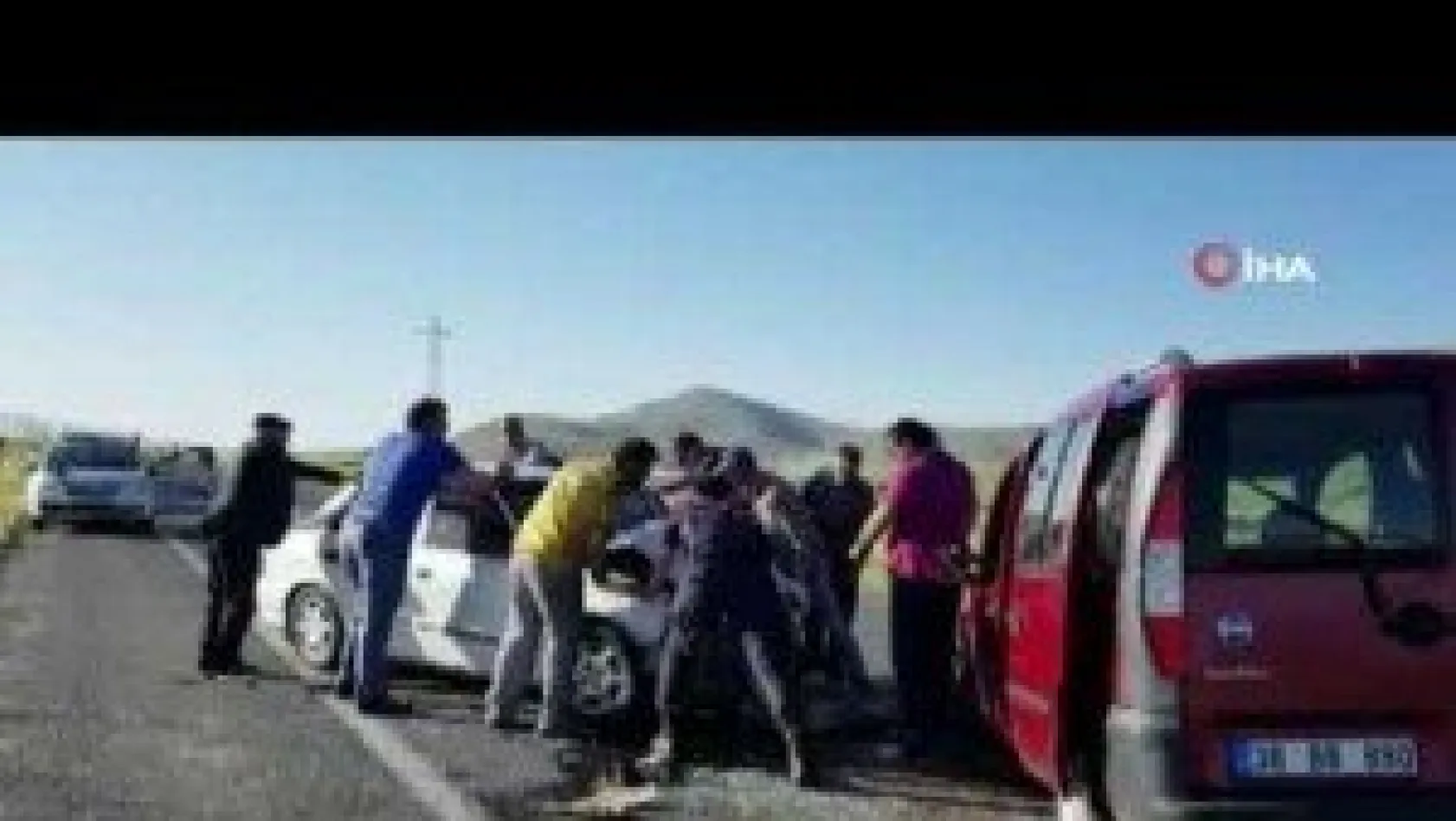 Trafik Kazası: 5 Yaralı