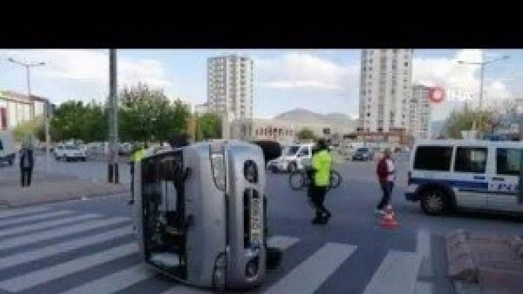Yaralıları kurtarmak için verilen mücadele kameralarda