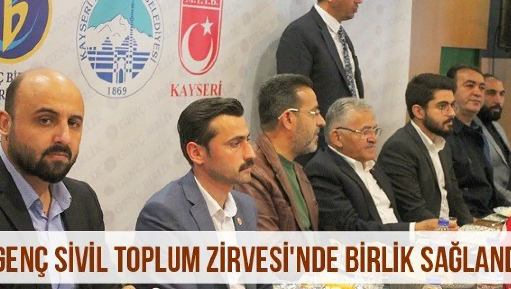 Genç Sivil Toplum Zirvesi'nde birlik sağlandı