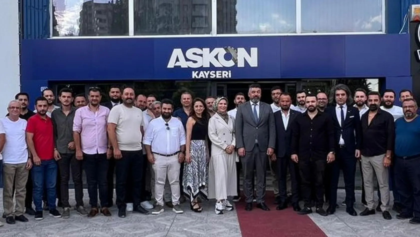 ASKON Başkanı İlker Barlı güven tazeledi