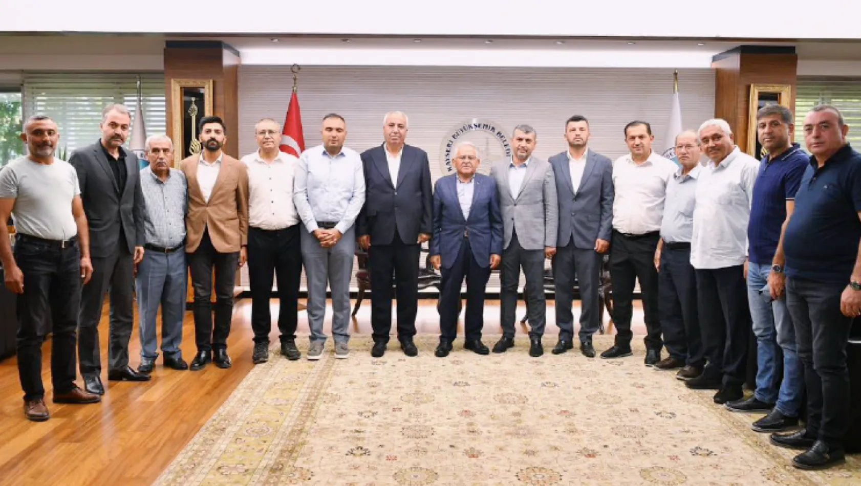 Başkan Büyükkılıç, Develi'den Gelen Misafirleri Ağırladı