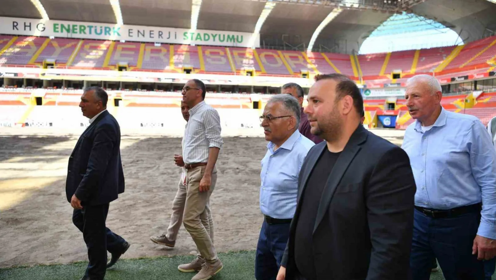 Başkan Büyükkılıç'tan stadyum incelemesi