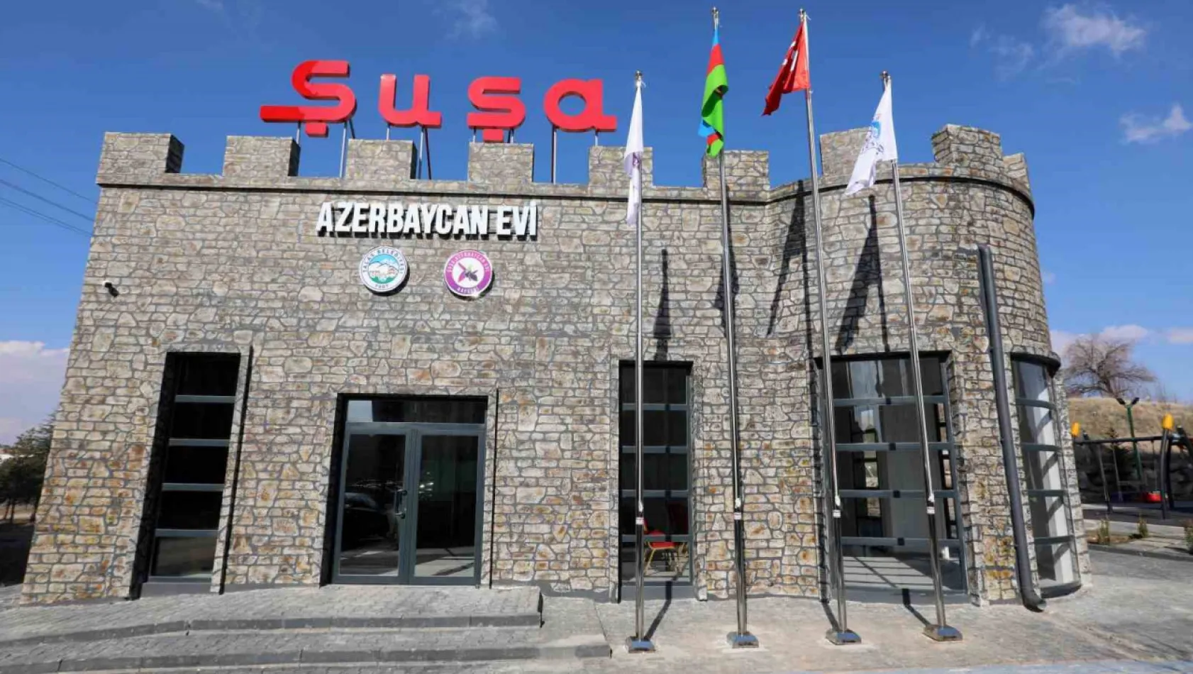 Şuşa Azerbaycan Evi'nde açılış heyecanı