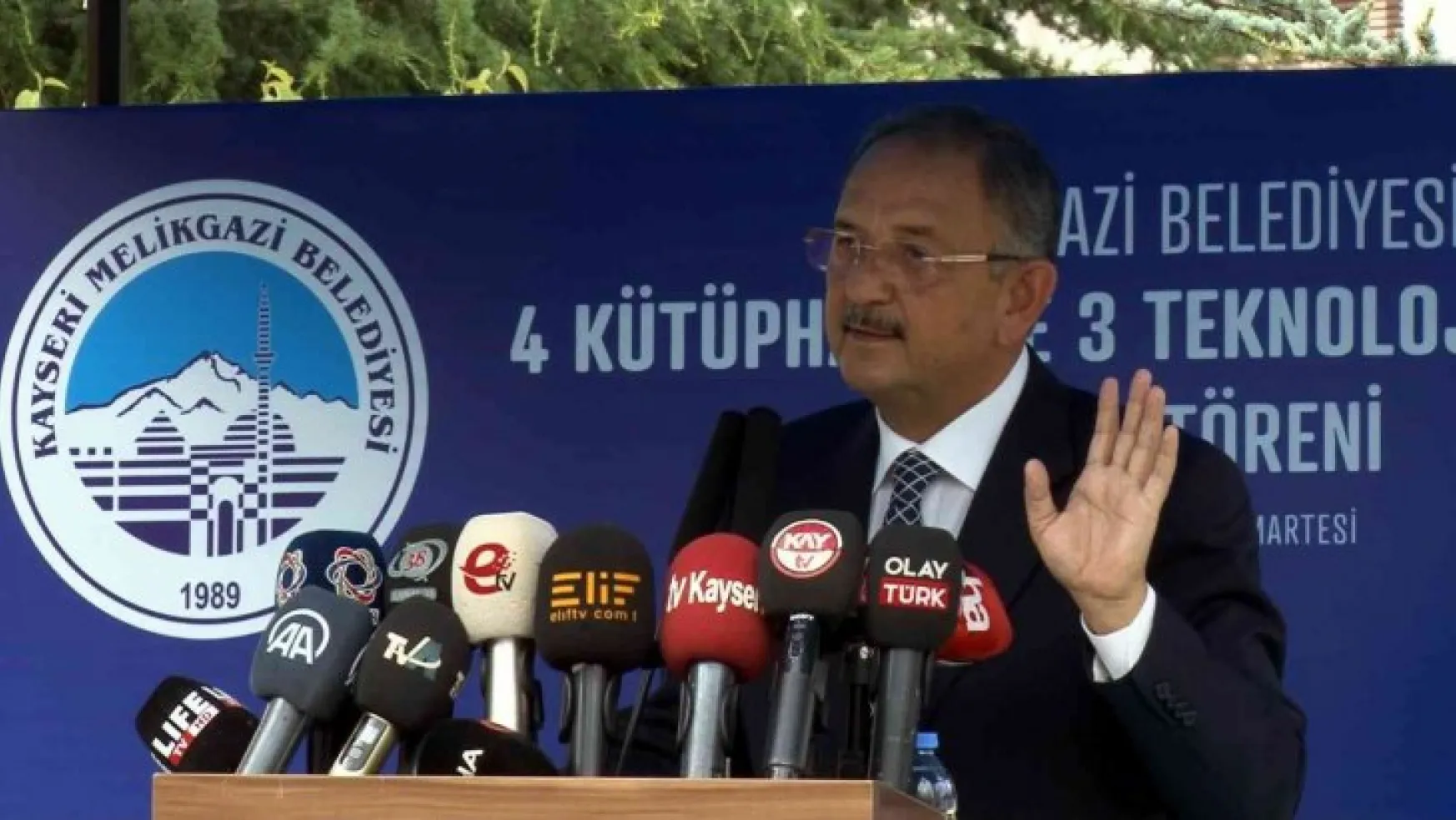AK Parti Genel Başkan Yardımcısı Özhaseki CHP'li belediyelere yüklendi