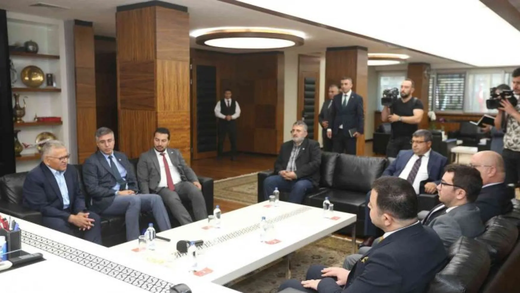 Başkan Büyükkılıç, Kayseri OSB'nin yeni yönetimini ağırladı