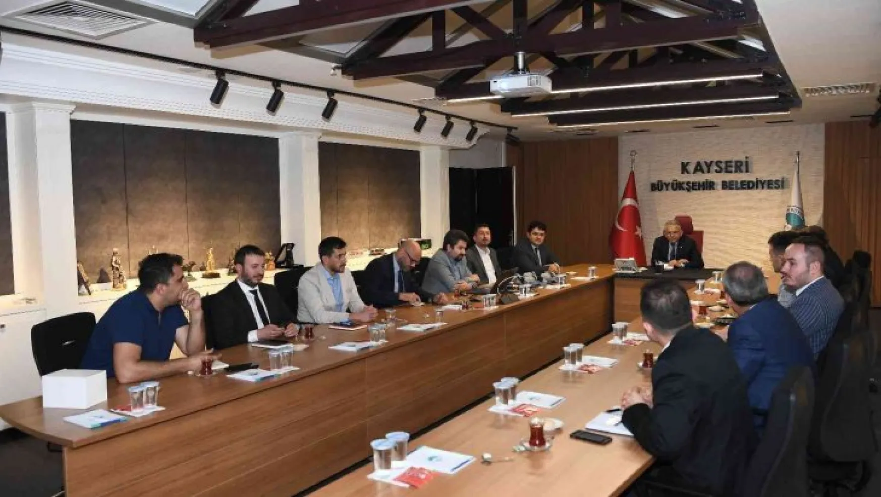 Başkan Büyükkılıç'tan Türk Telekom Bölge Müdürü ve yönetimi ile değerlendirme toplantısı