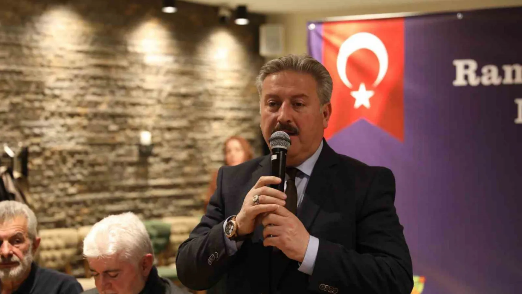 Başkan Palancıoğlu, 'STK'larımızla, kurumlarımızla ve tüm vatandaşlarımızla el ele, gönül gönüleyiz'