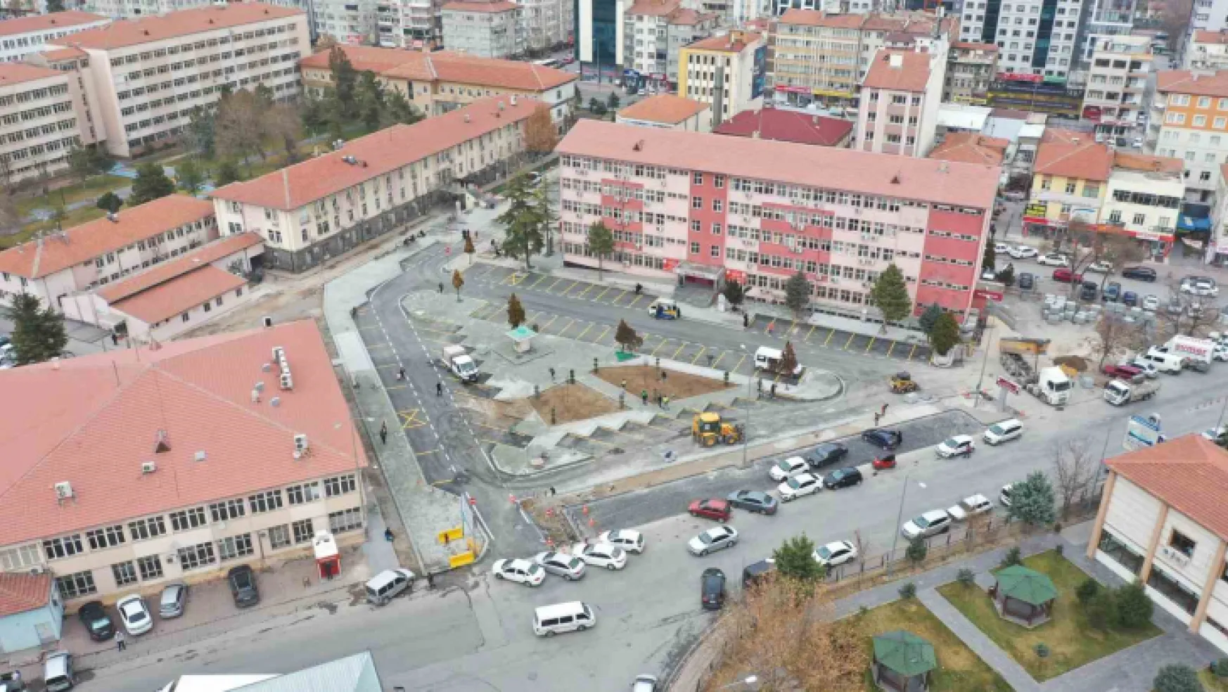 Büyükşehir'den hastane bölgesine 12 milyon TL'lik yenileme çalışması