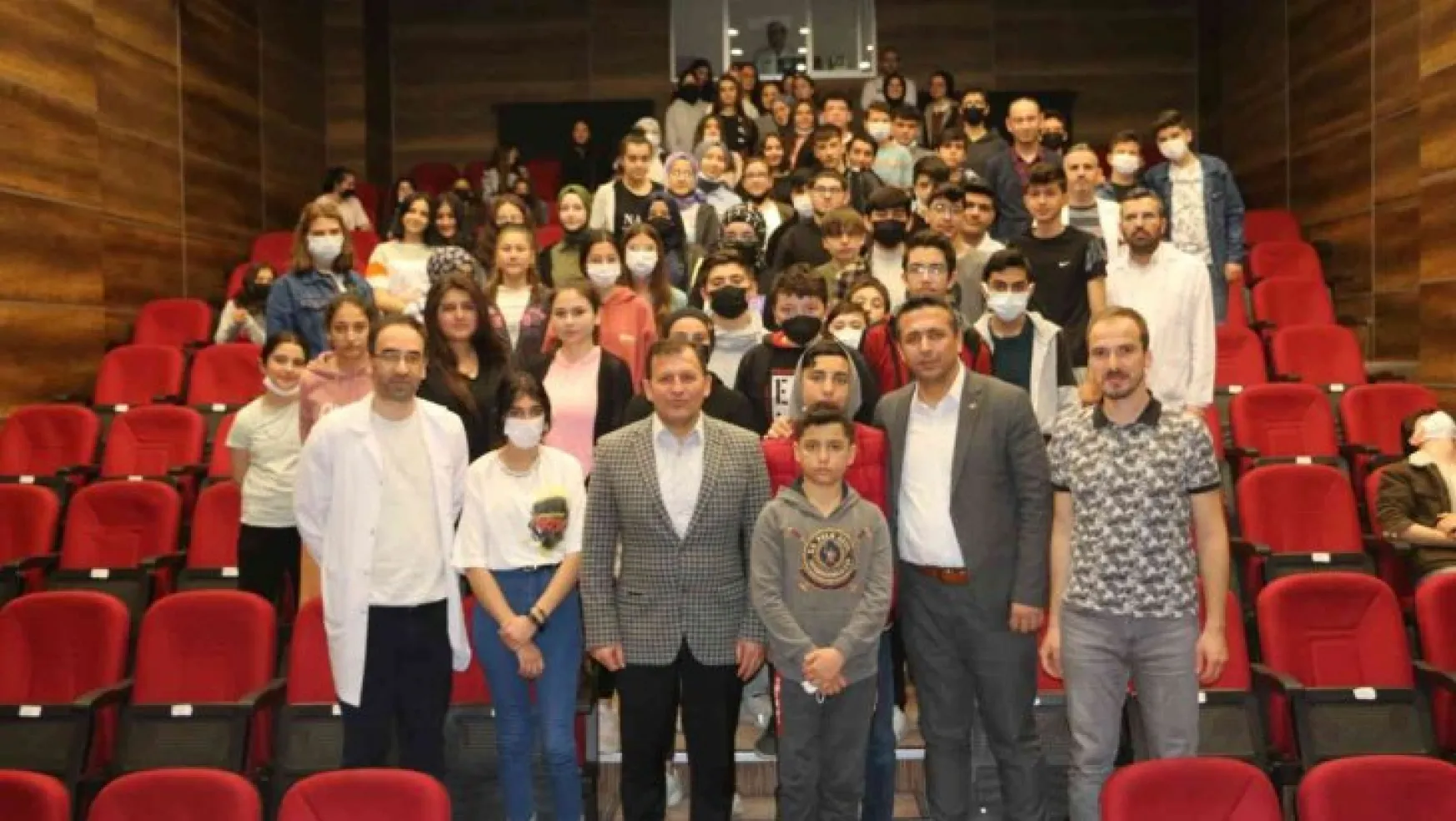 Büyükşehir'in 'Değer Gençlik Projesi' yine dopdolu