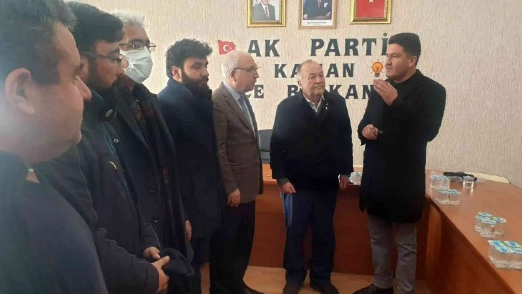 CHP'li belediye meclis üyeleri AK Parti'ye geçti