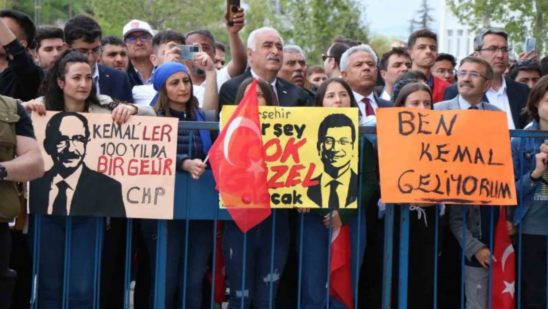 CHP lideri Kılıçdaroğlu: 'Yüzüncü yılda yüz bin öğretmen ataması yapacağız'