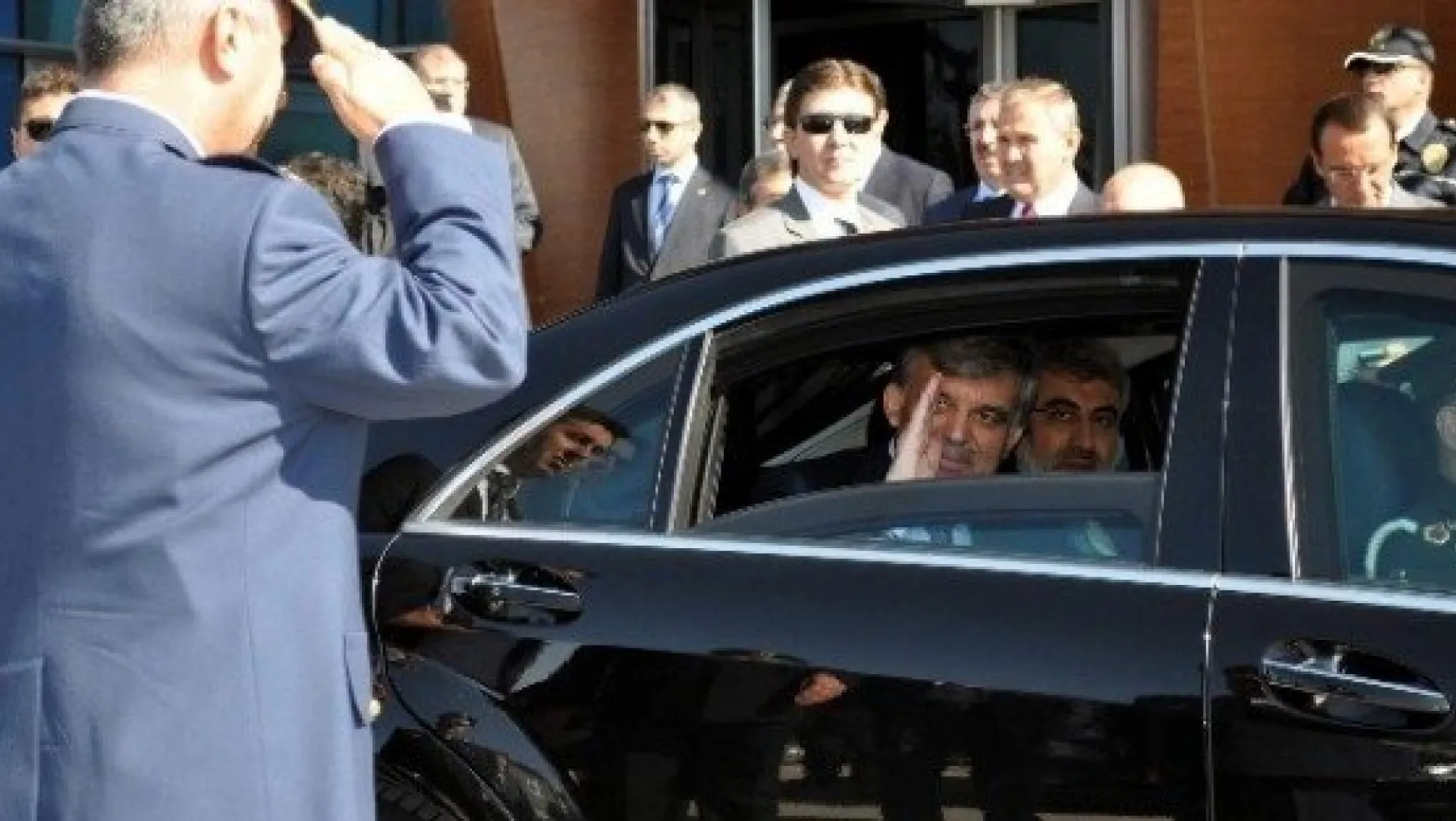 Cumhurbaşkanı Abdullah Gül Ankara'ya Hareket Etti
