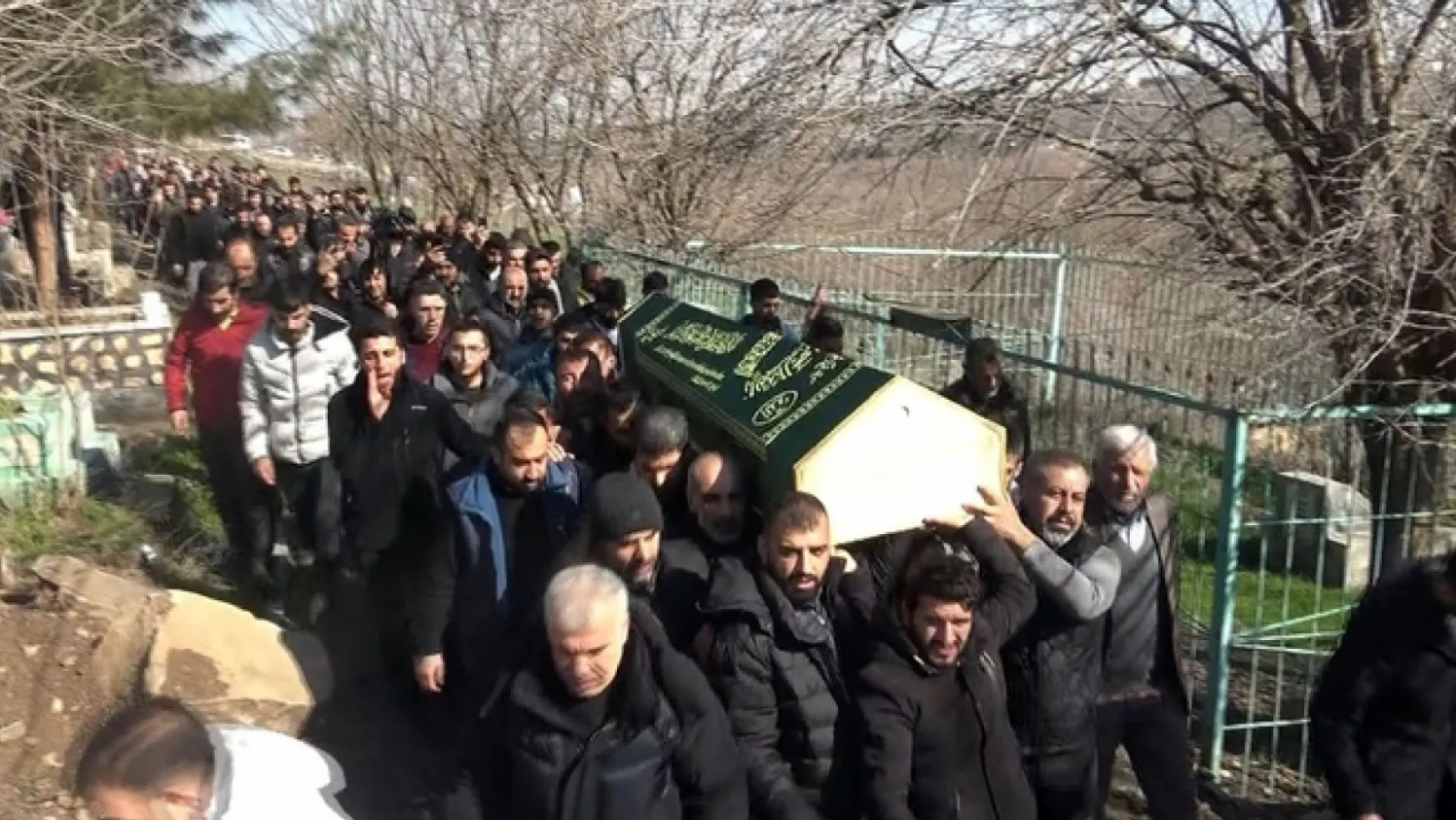 Diyarbakırlı Ramazan Hoca'nın cenazesi Diyarbakır'da defnedildi