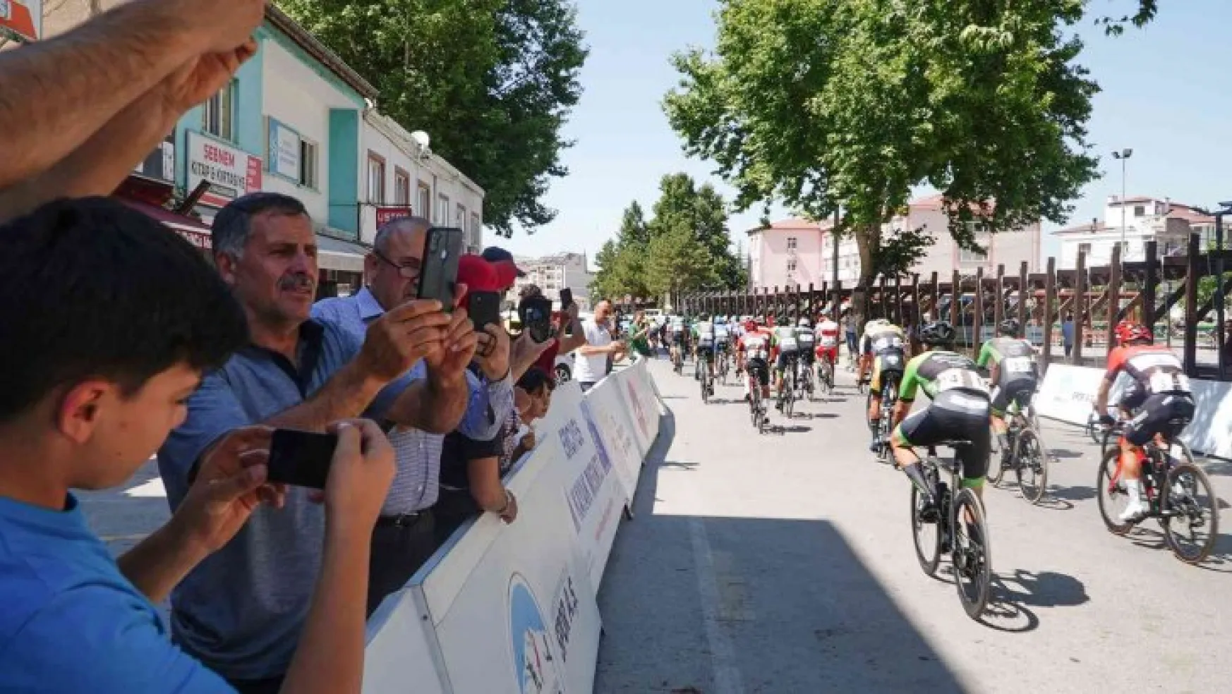 Erciyes Uluslararası Yol Bisiklet Yarışları, GP Yahyalı Etabı ile devam etti