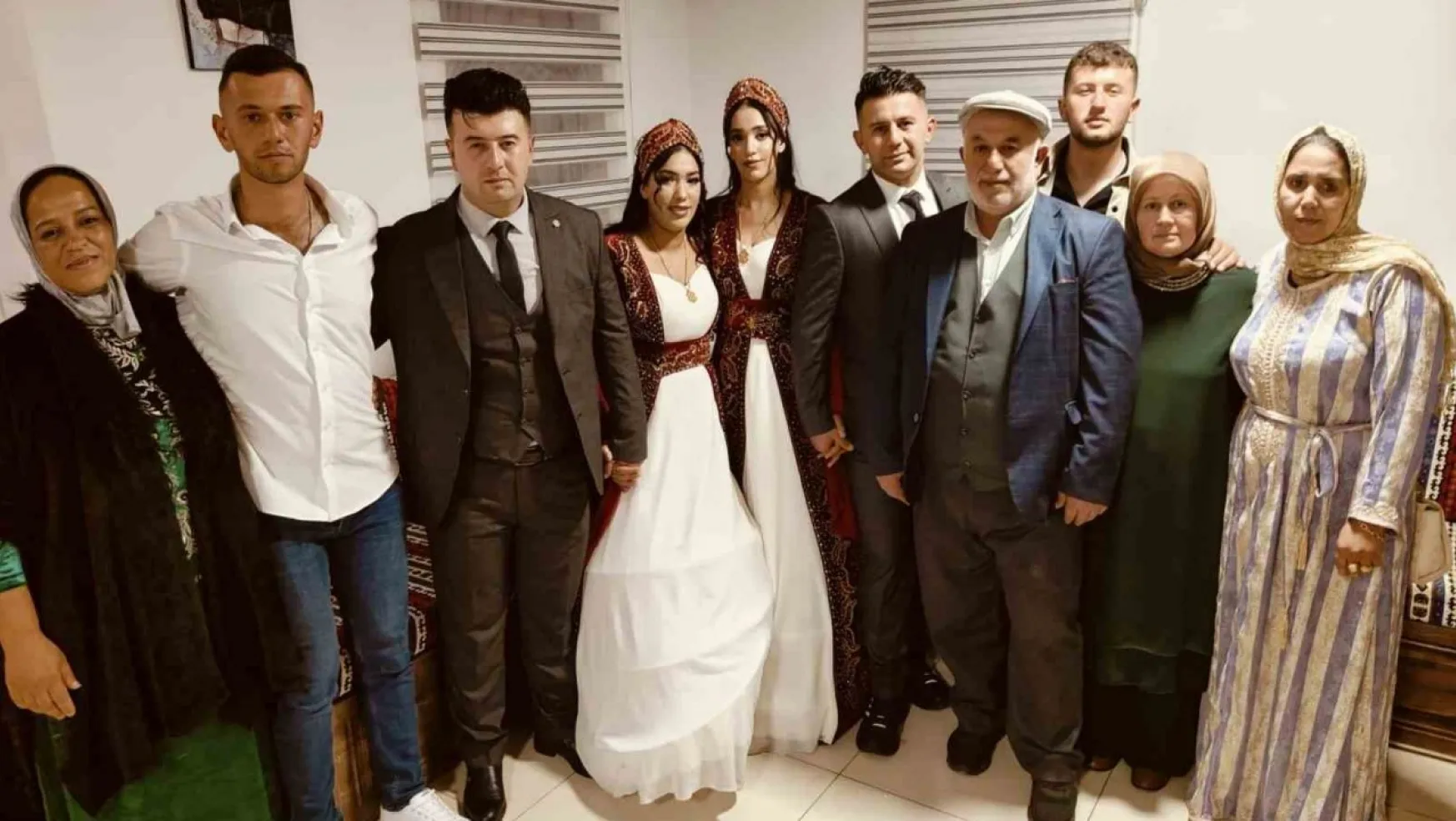 Fas'tan Yozgat'a gelin geldiler, aynı düğünle dünya evine girdiler