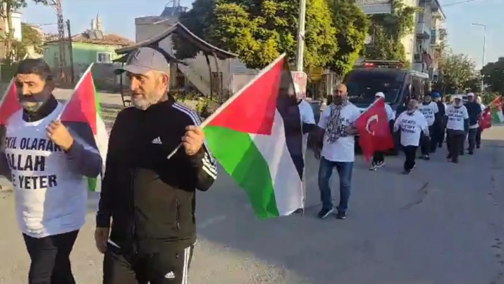 Filistin Yürüyüş Kafilesi Niğde Yolunda