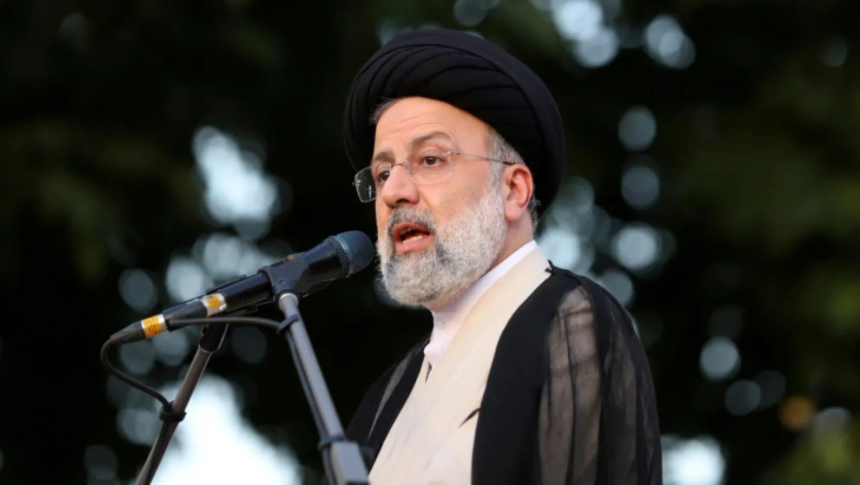İran Cumhurbaşkanı Reisi: 'Bir kez daha İran karşıtı caniler, terör ve karanlık odaklar, insanlık dışı cinayet işledi