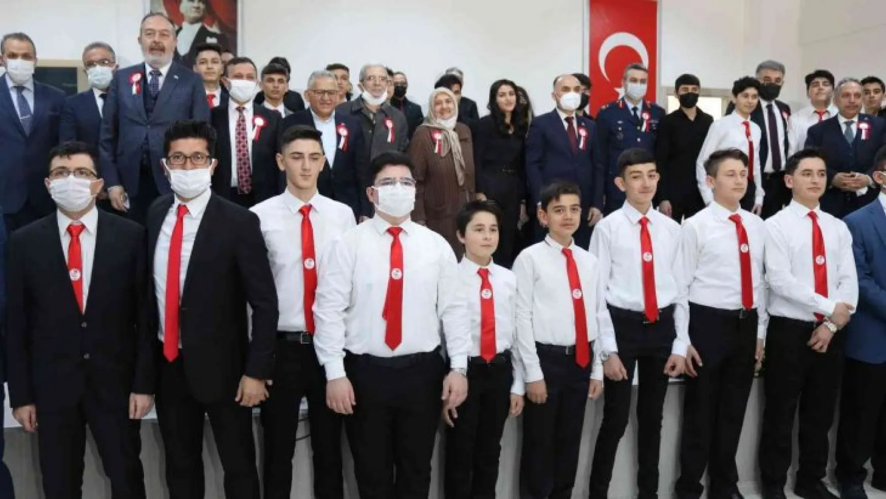 İstiklal Marşı'nın kabulü Kayseri'de coşkuyla kutlandı