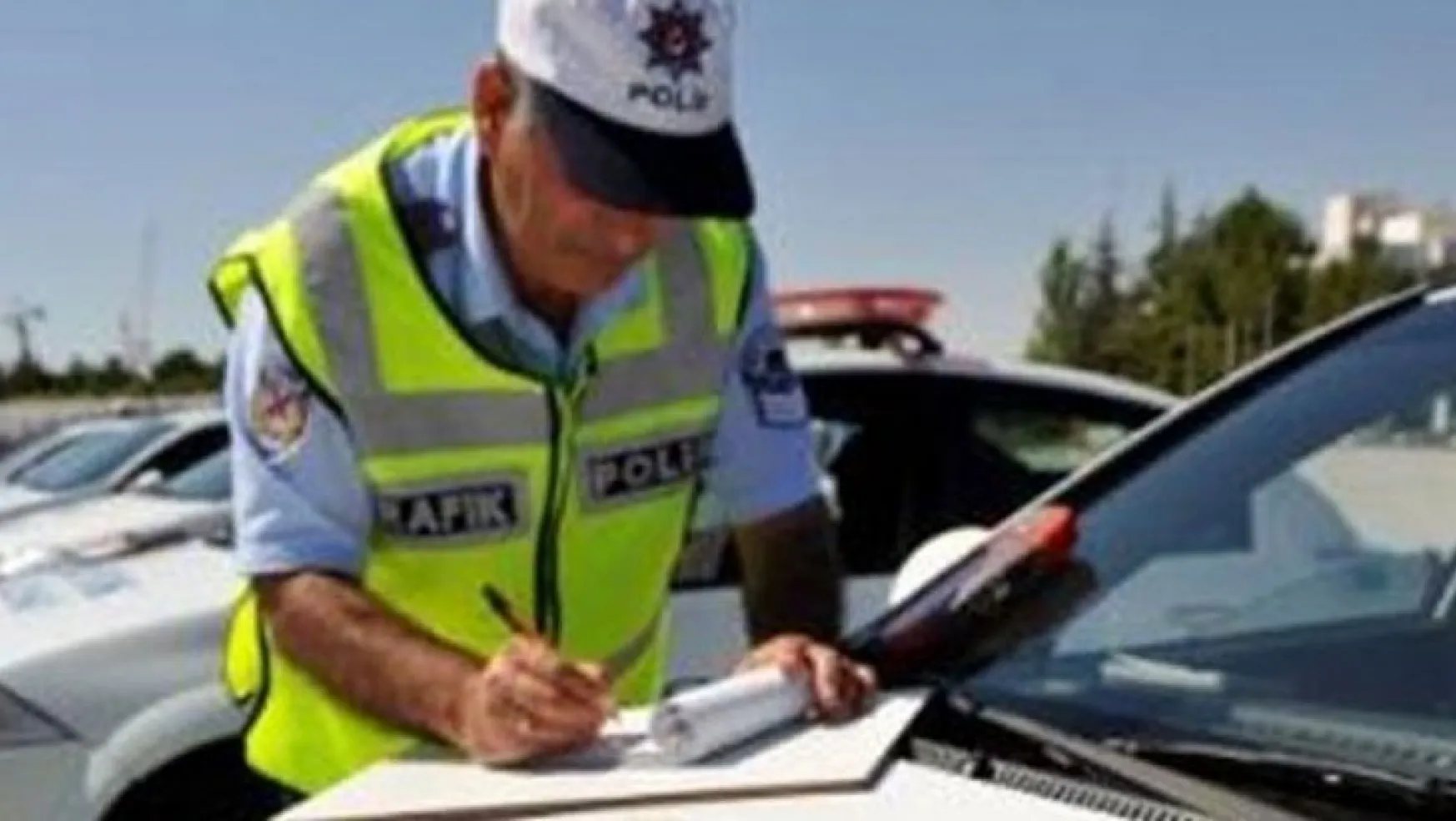 Kayseri'de bir ayda 117 sürücünün ehliyetine el konuldu