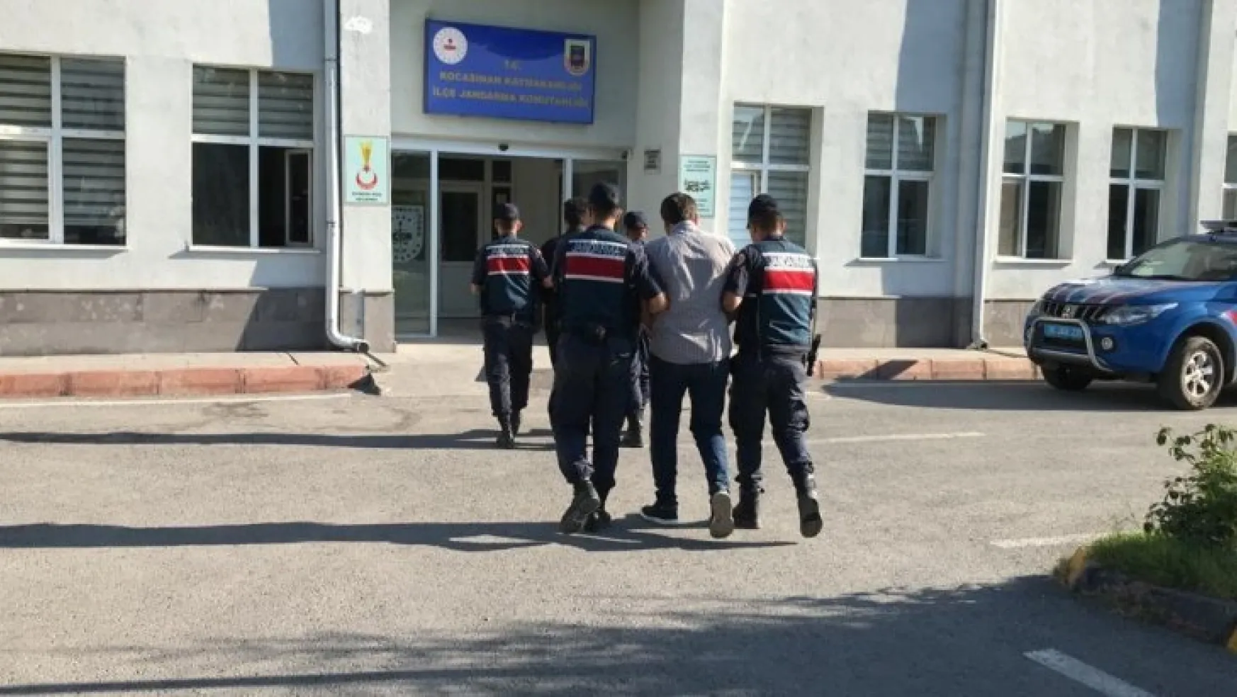 Kayseri'de DEAŞ ve El Kaide üyesi 7 kişi yakalandı
