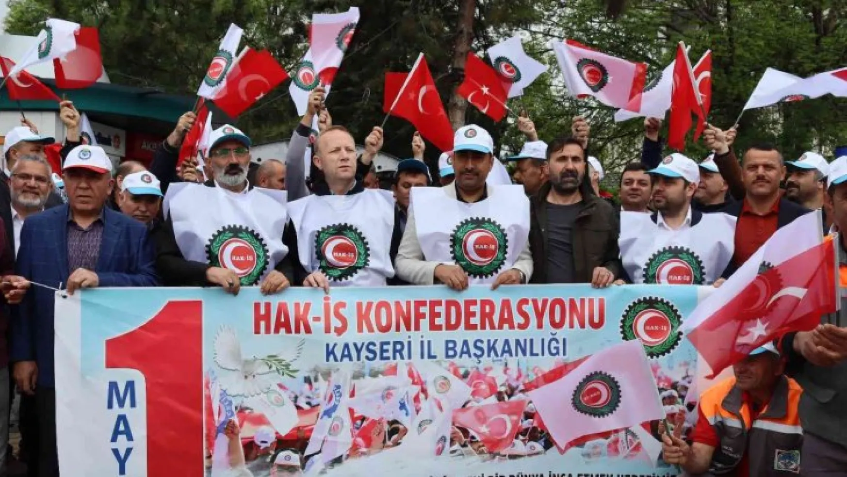 Kayseri'de Hak-İş'e bağlı sendikalarda 1 Mayıs coşkusu