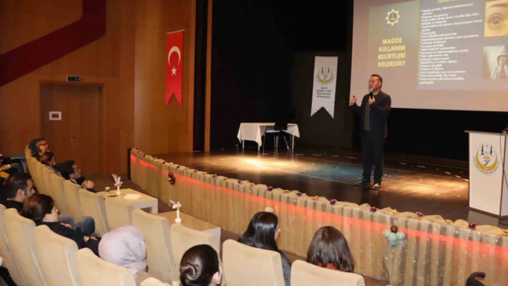 Kayseri'de rehber öğretmenlere 'uyuşturucu' eğitimi