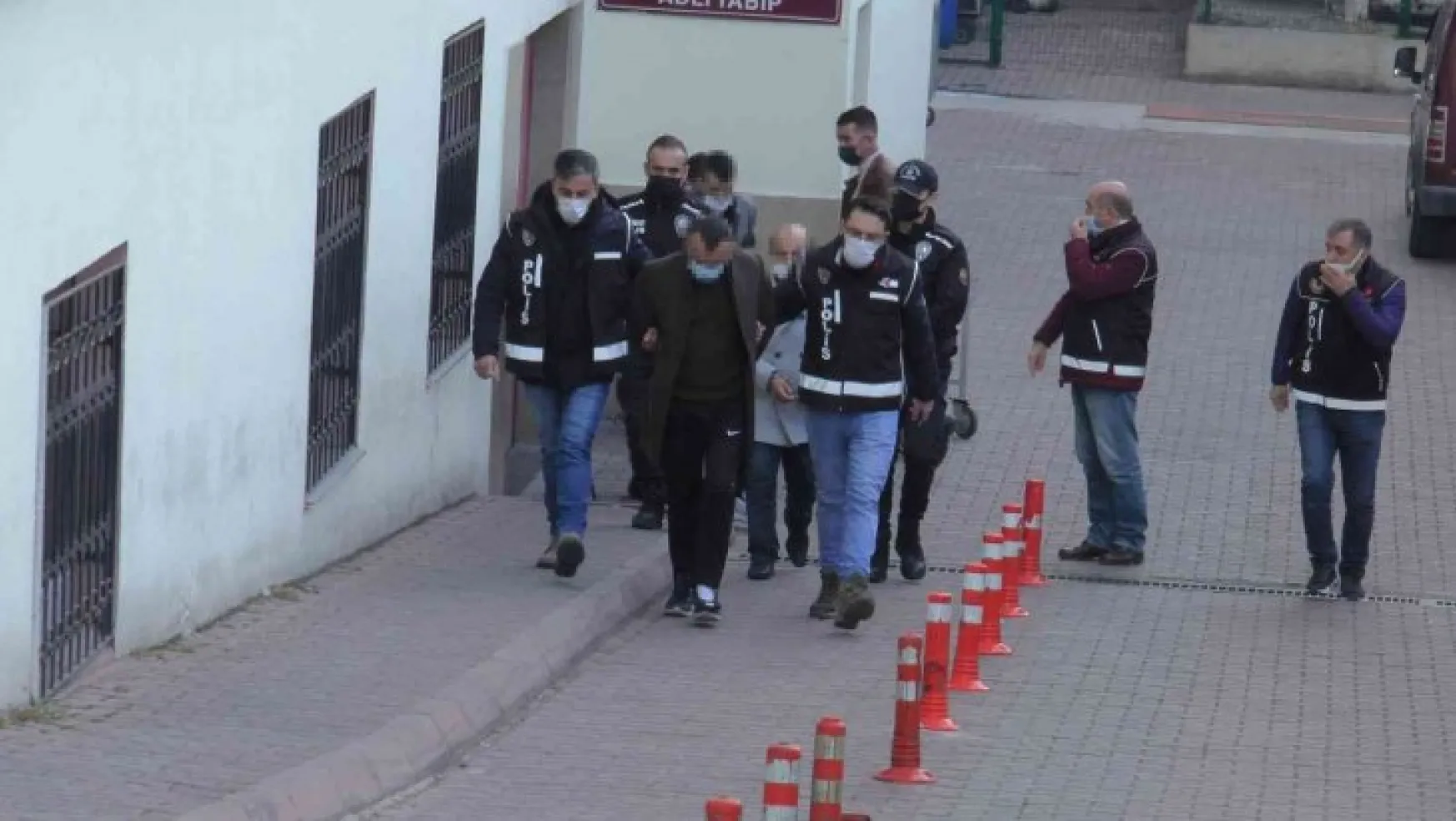 Kayseri'deki kumpas operasyonunda 5 tutuklama