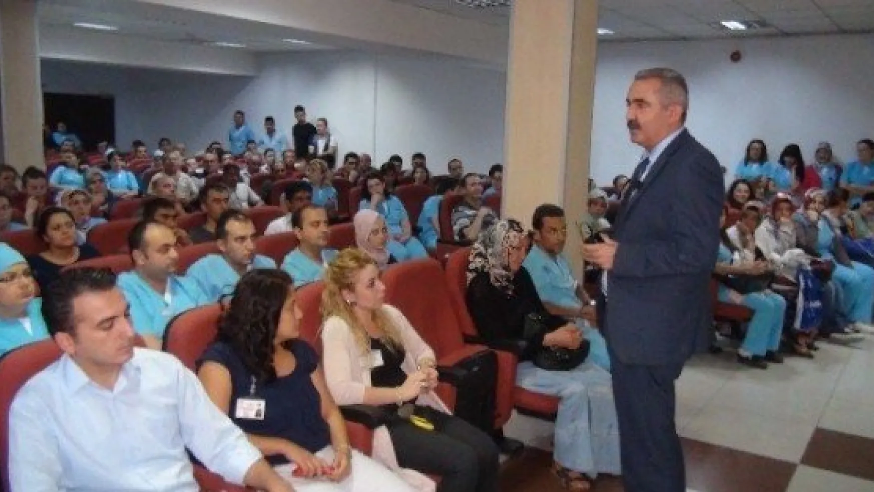 Kayseri Devlet Hastanesi Çalışanları Hizmet-iş Ailesine Katıldı 