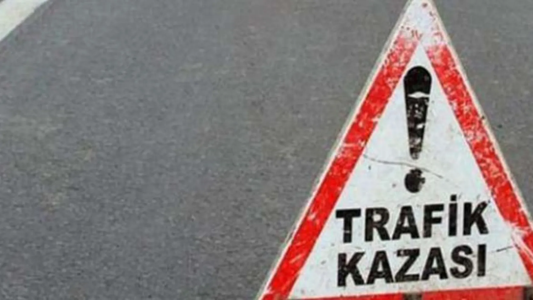 Kayseri'de kamyonet devrildi: 1 ölü, 6 yaralı