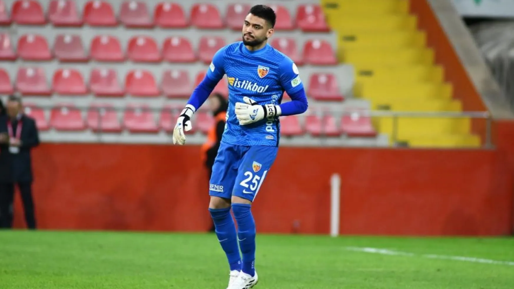 Kayserispor'da mağlubiyet üzüntüsü: Kaleci Bilal gözyaşlarına hakim olamadı