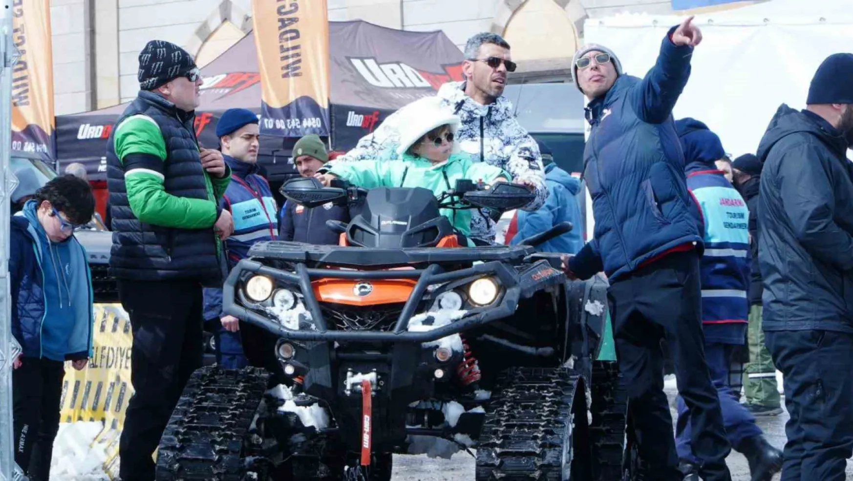 Kenan Sofuoğlu, Dünya Snowcross Şampiyonası için Erciyes'te