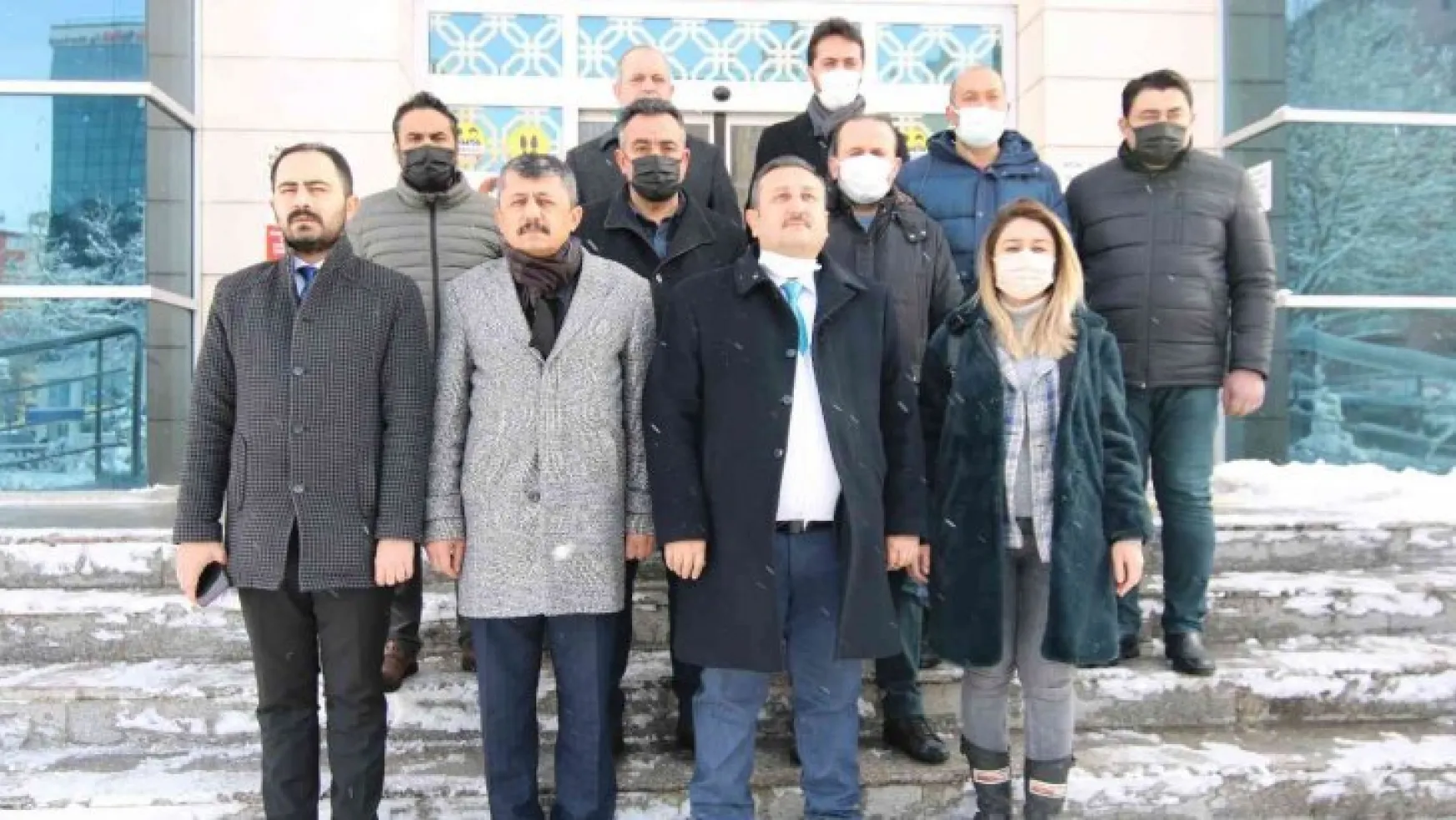 Kırşehir'de Sedef Kabaş ve CHP Milletvekilleri hakkında suç duyurusu