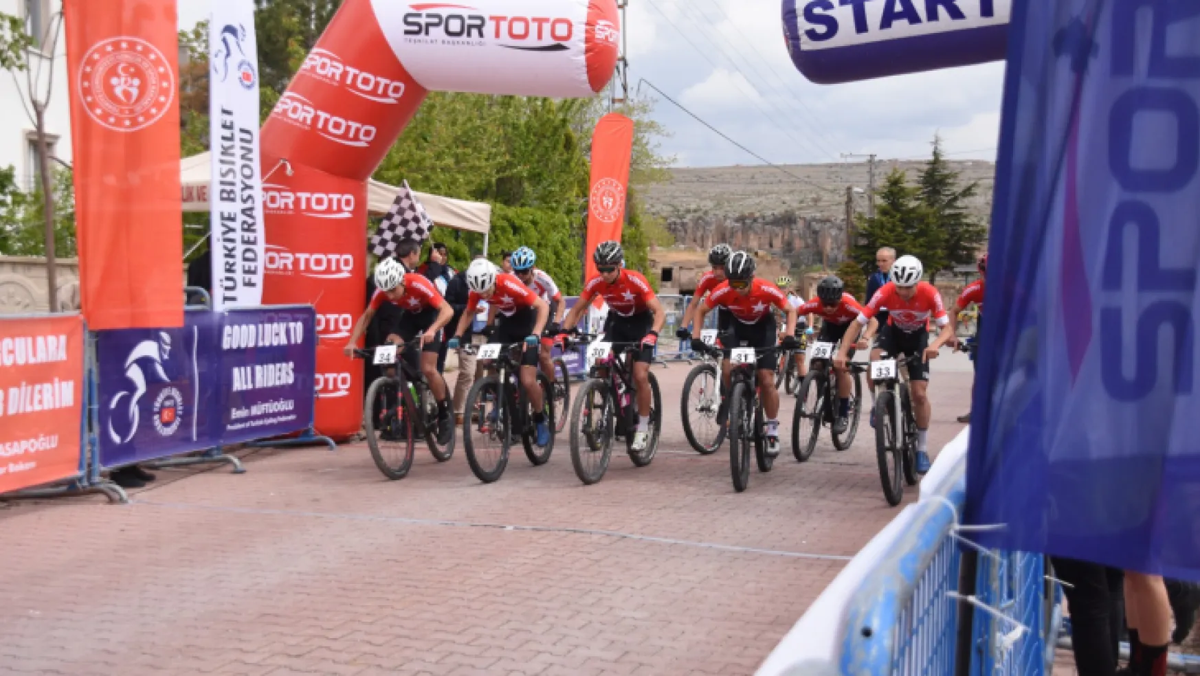 Koramaz Vadisi Dağ Bisikleti Kupası Yarış Serisinin ilk ayağı yapıldı