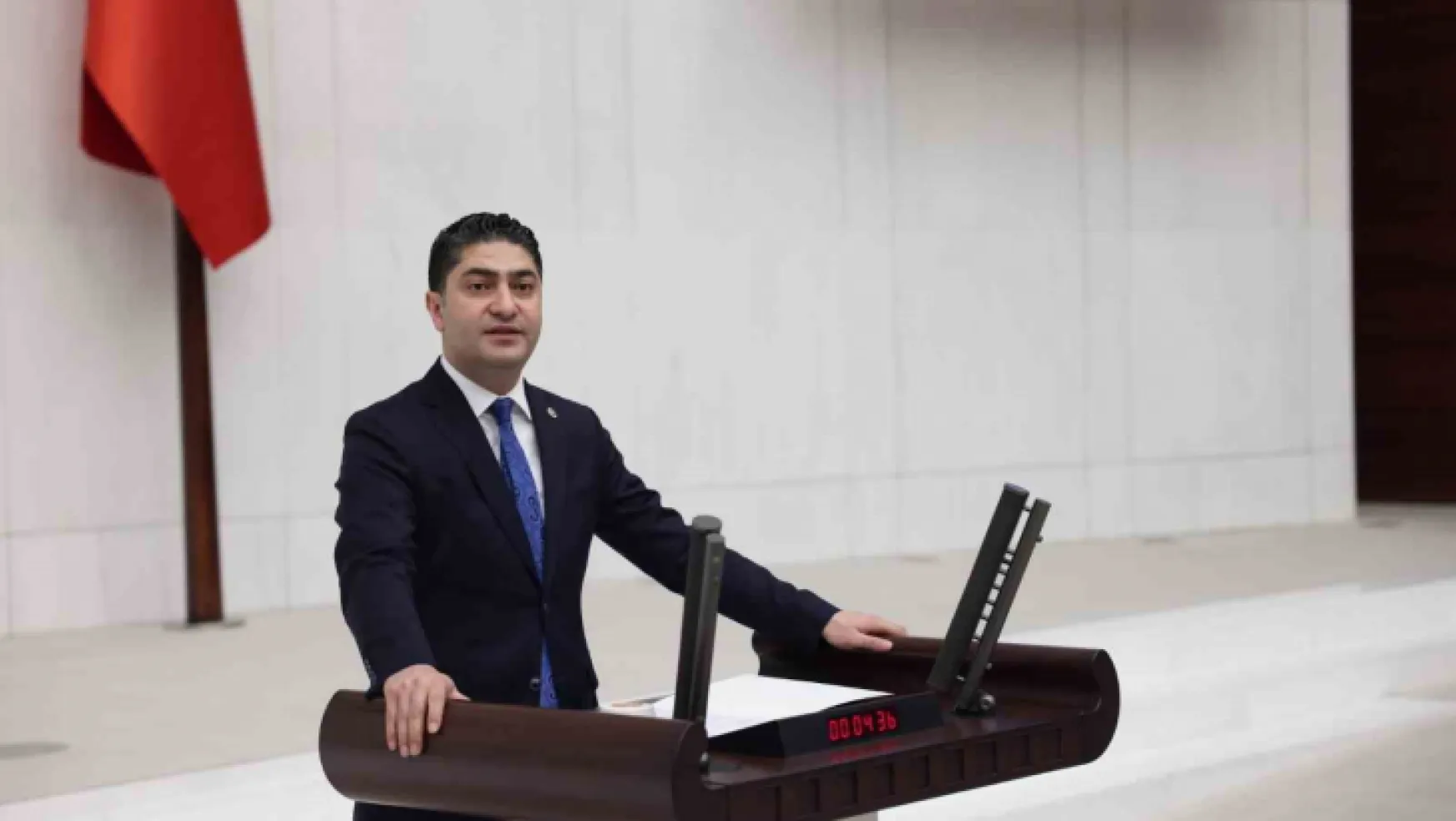 MHP'li Özdemir, ağır hasarlı okullarla ilgili MEB'e soru önergesi verdi