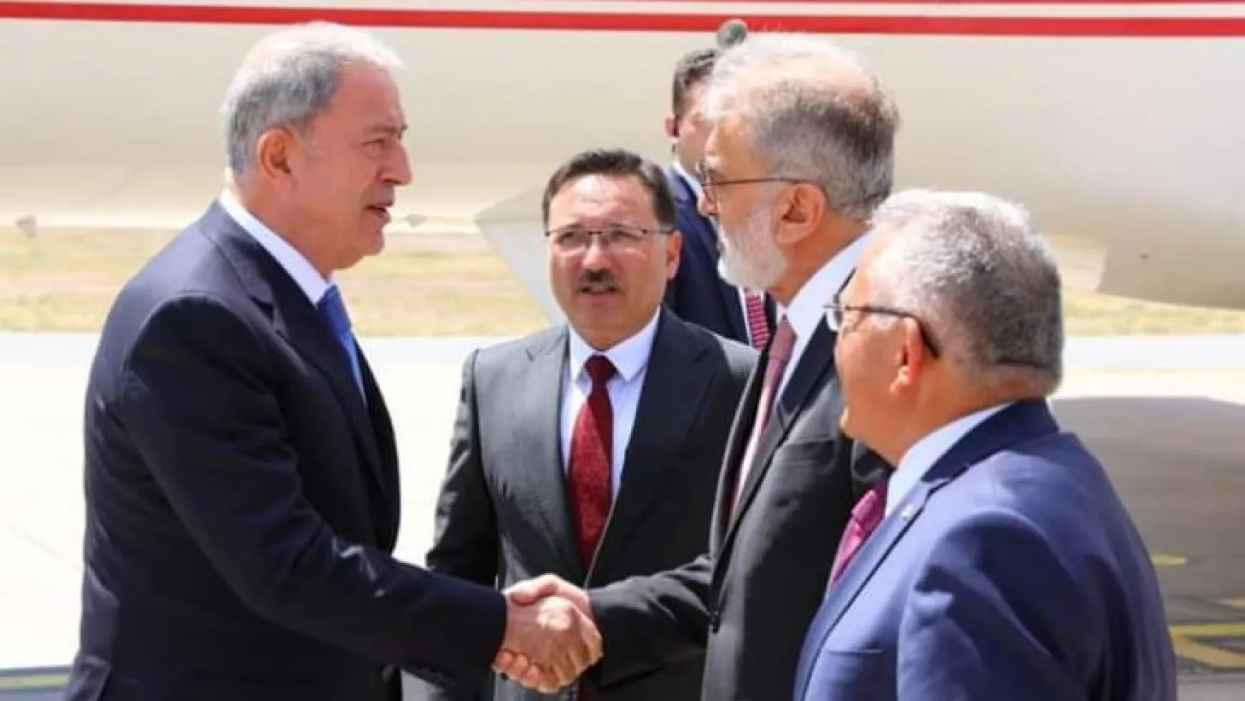 Milli Savunma Bakanı Hulusi Akar Kayseri'de