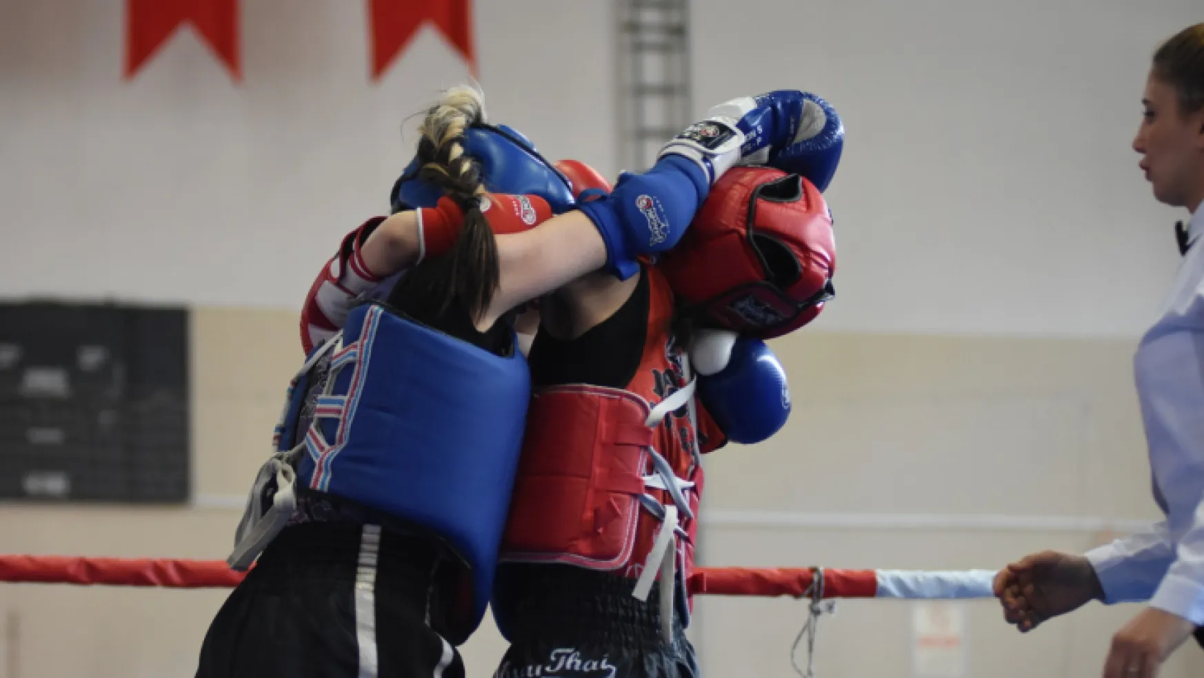 Muay Thai sporcuları Türkiye Şampiyonası için mücadele etti