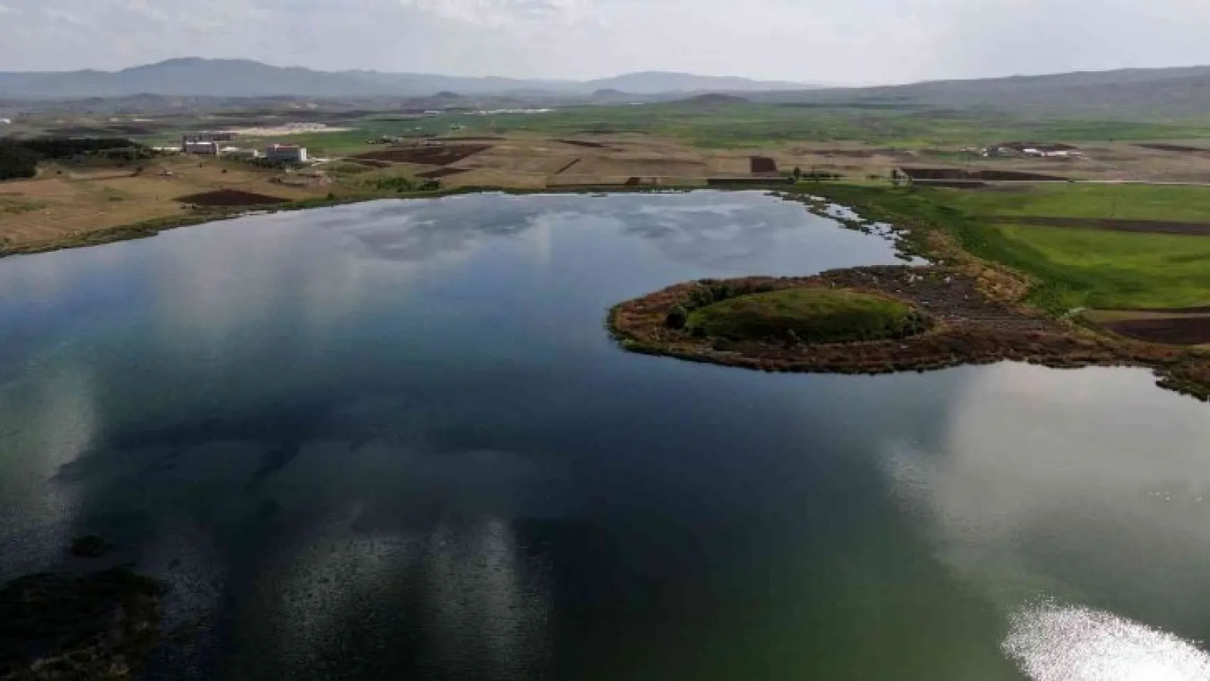 Sivas'ın en büyük ikinci gölünde sevindiren gelişme