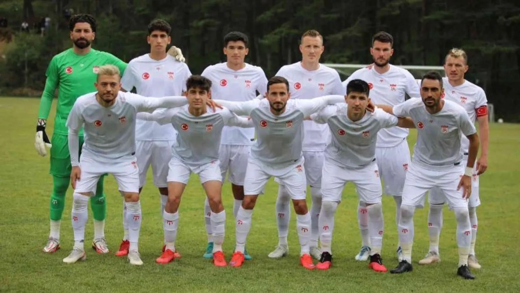 Sivasspor hazırlık maçında Al-Shamal'ı 2 golle geçti